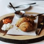 Best Veggie Curry Puffs in Centreville, VA